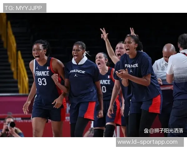 独行侠墨西哥赛前众将时尚穿搭大比拼谁能成为最亮眼的明星