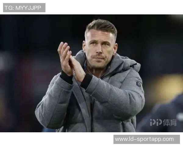 狼队寻求米德尔斯堡主帅加盟米堡坚决拒绝转会请求