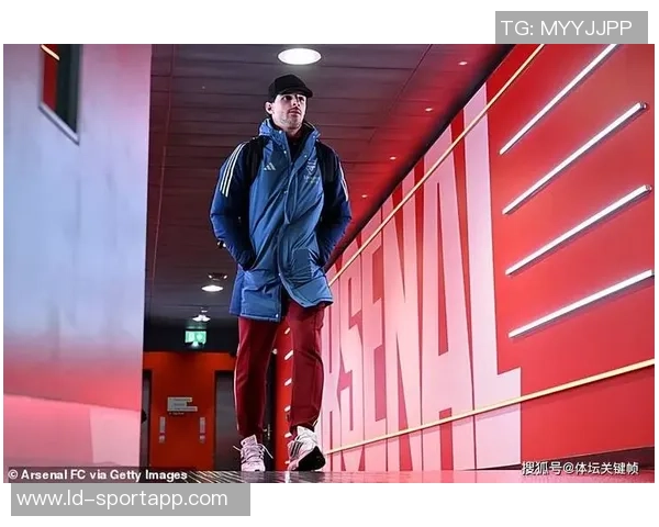 兰帕德盛赞赖斯实力出众当之无愧锁定枪手首发位置