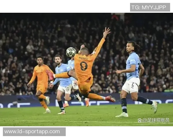 英媒称曼城热刺纽卡斯尔关注韦斯利本赛季在罗马表现出色