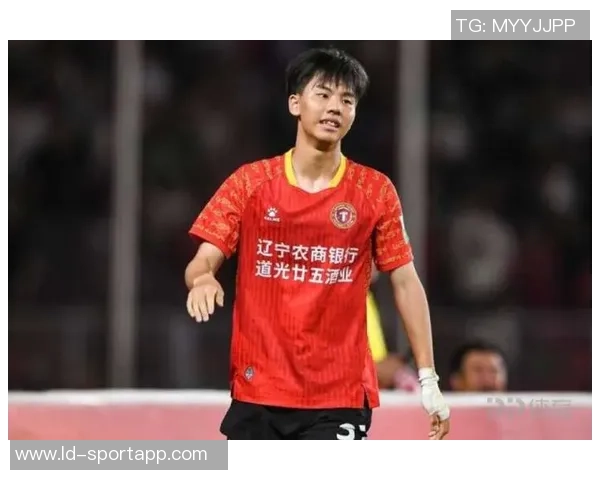 好消息!苗原高中锋张家鸣获伯恩利U21队试训机会展现潜力 好消息!苗原高中锋张家鸣获伯恩利U21队试训机会展现潜力