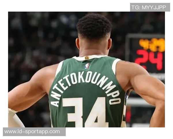 字母哥质疑裁判为何不将比赛用球交给蒂耶罗的原因解析