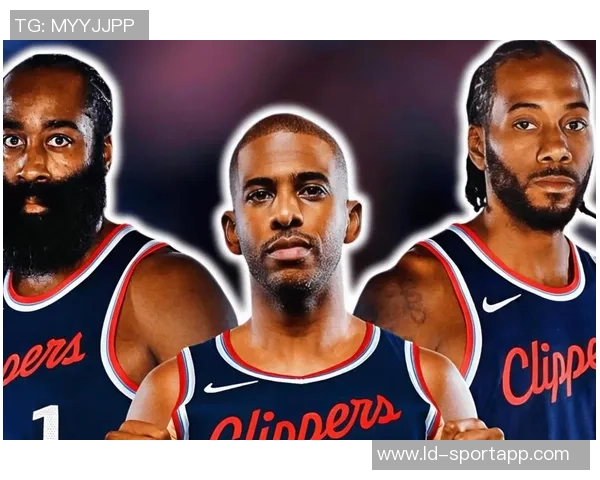 快船官方发布新海报保罗与科林斯携手庆祝胜利展现内外功臣风采